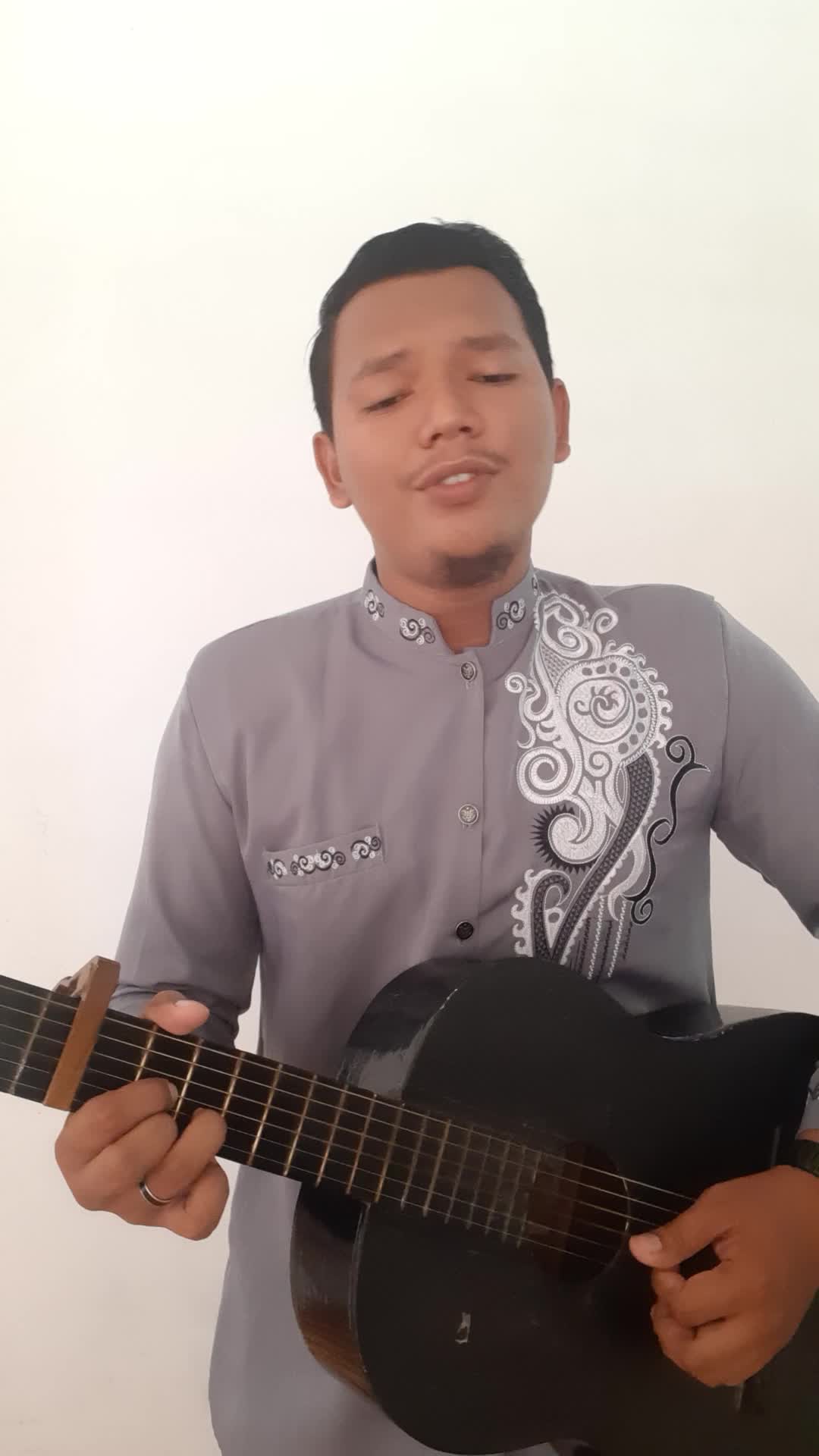 Nazaruddin_Aceh_25 tahun_MuhasabahCinta
#voiceoframadhangtv