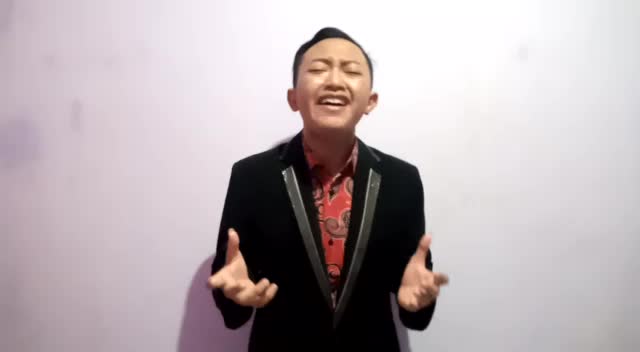 MOCH. NURIL IHSAN _ 21 THN _ SURABAYA _ GHONNILI #VoiceofRamadhan2021 