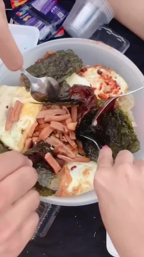 Ide Makan Bersama-Sama