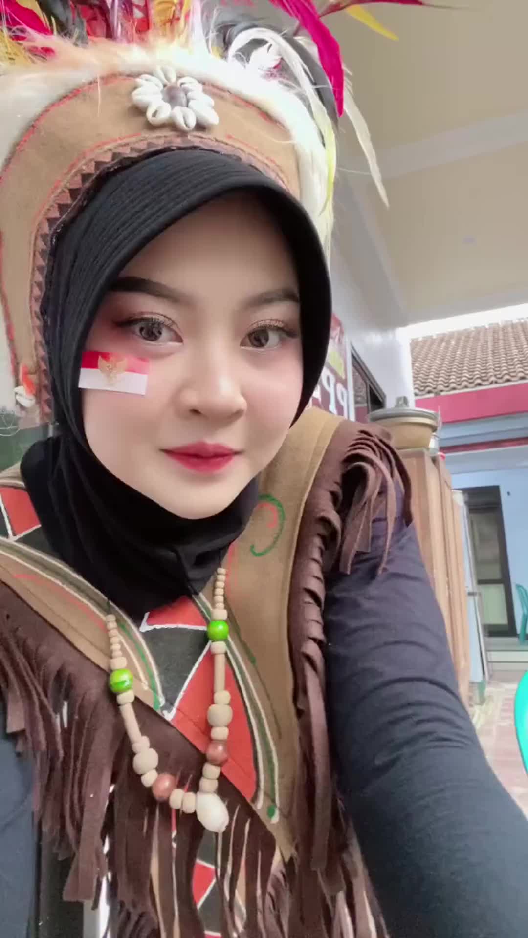 Hayo siapa yang tadi liat aku