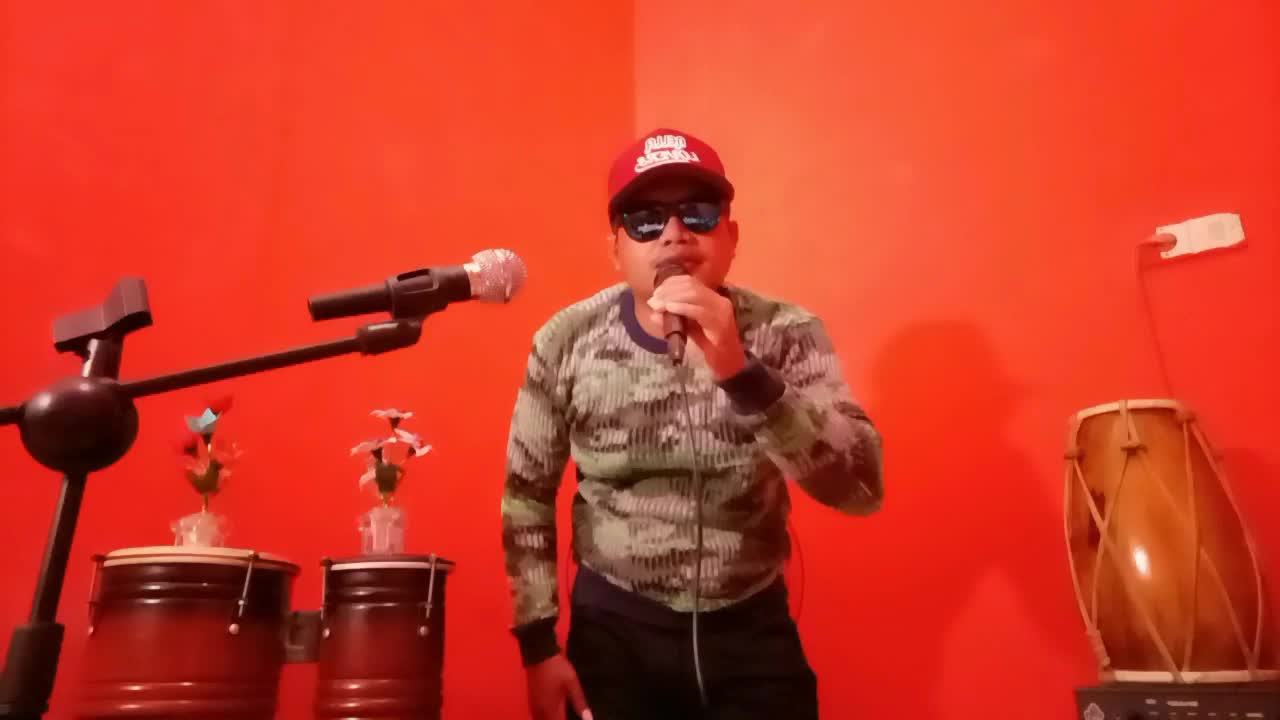 lagu kalung emas 