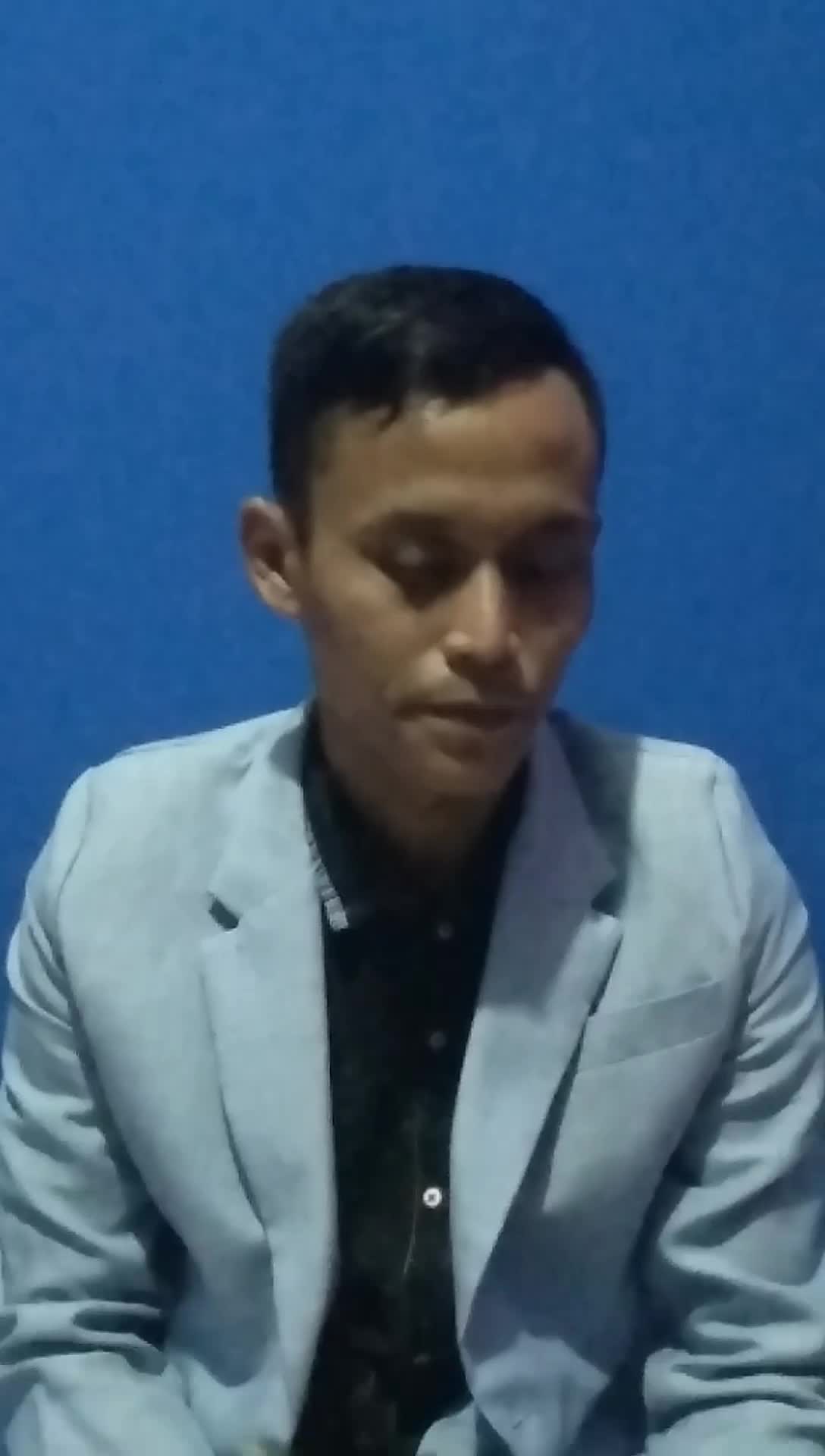 lagu K2 #ONLINEAUDITIONRISINGSTARINDONESIADANGDUT.pekerjaan driver truk asal Cikarang ADE NAUFAL