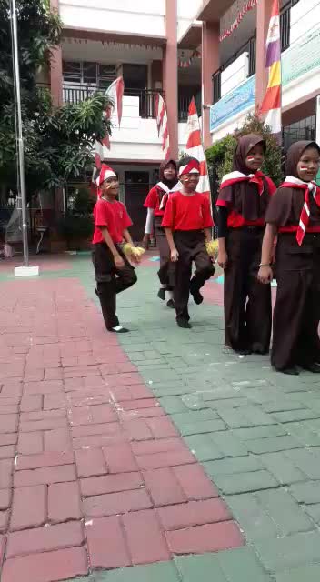 senam pelajar Pancasila by siswa siswi SDN Pondok Betung 01