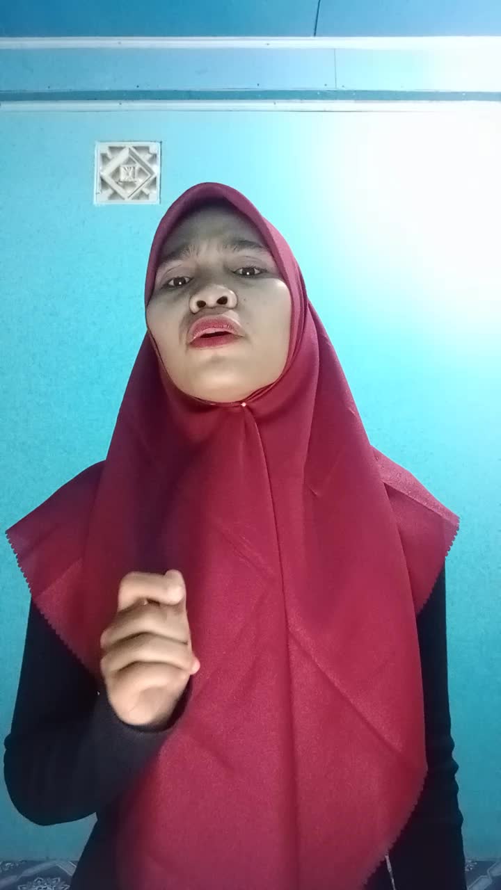 Nama Sariana kombih,asal provinsi Aceh,lagu di tikam asmara,terimakasih 🙏