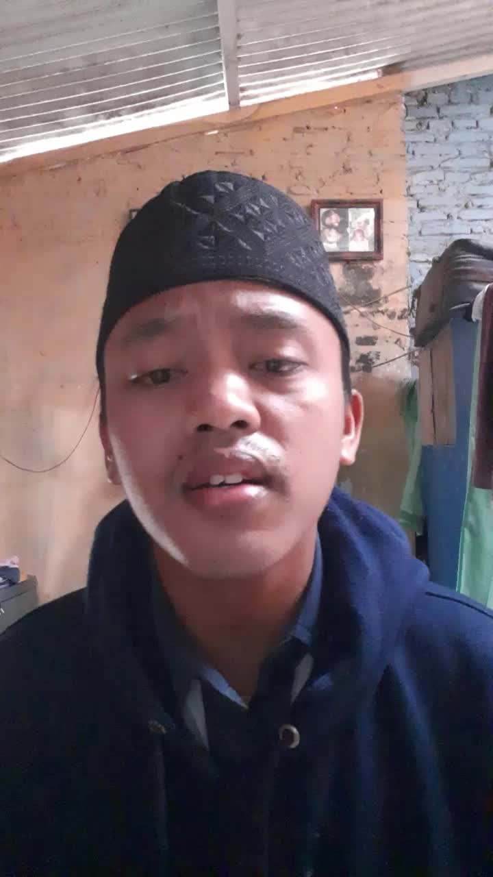 nama : Saiful Anwar Asal kota : Malang IG : @sifulan28 no hp : 085607997159 email : sanwar2809@gmail.com