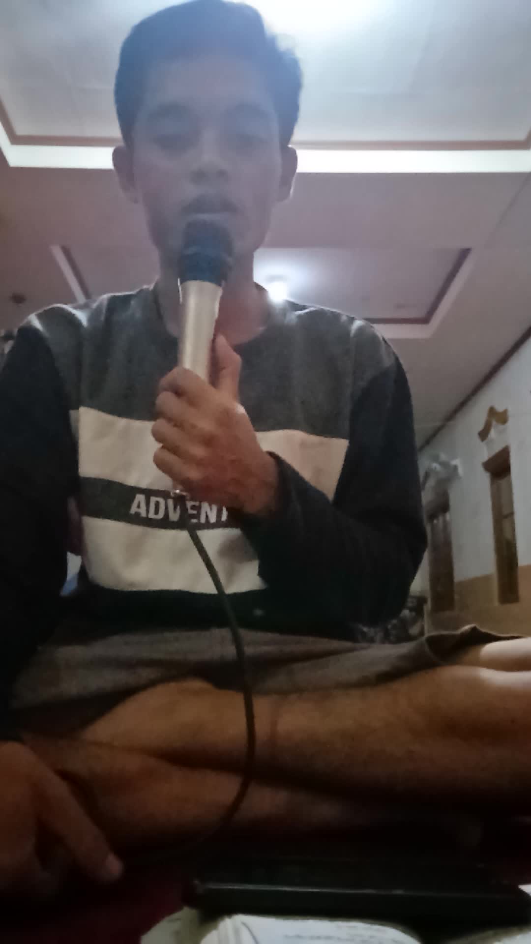 nama: agus. holidin berasal dari:sukabumi umur saya:26.tahun saya akan membawakan solawat (yahoerohadi)  #voiceoframadangtv