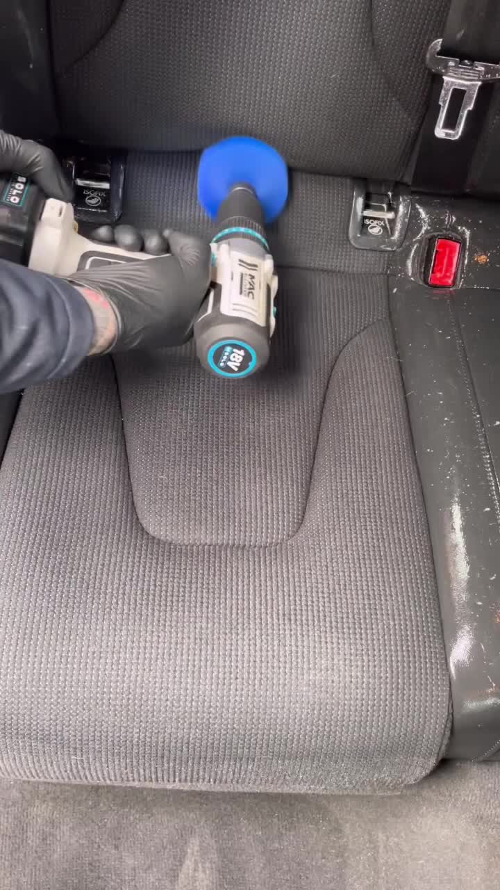 ASMR detailing seat