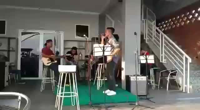 FOURBAND - BINTANG DI SURGA,,, COVER NOAH / @ahmad_arievht2107