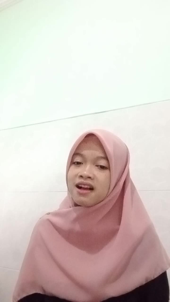 Gita Fatmila_18 tahun_Bojonegoro_Ya Syahidan