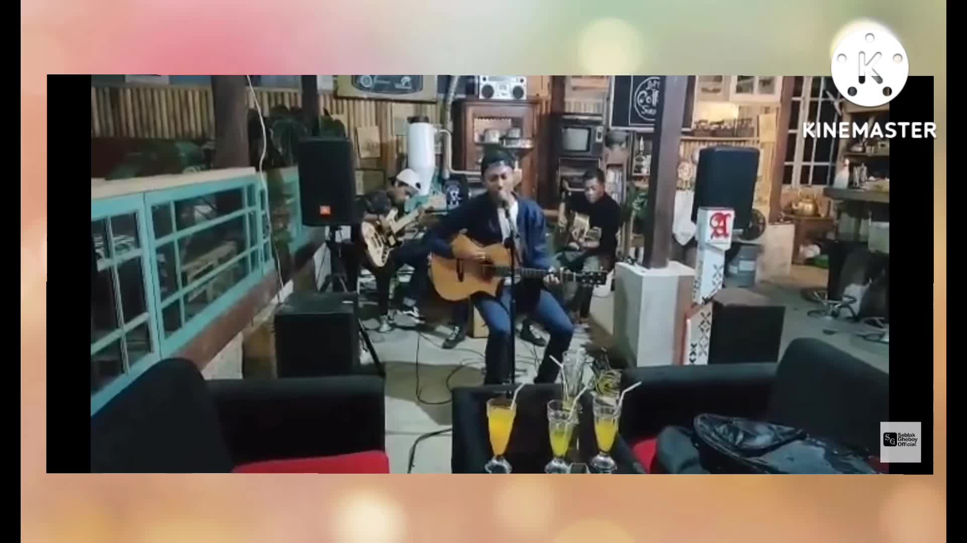 #topannusantara #25thn #asalsukabumijawabarat #songwriter#weddingsinner#penyanyicafe #TINBS #SEBLAKGHEBOYOFFICIAL