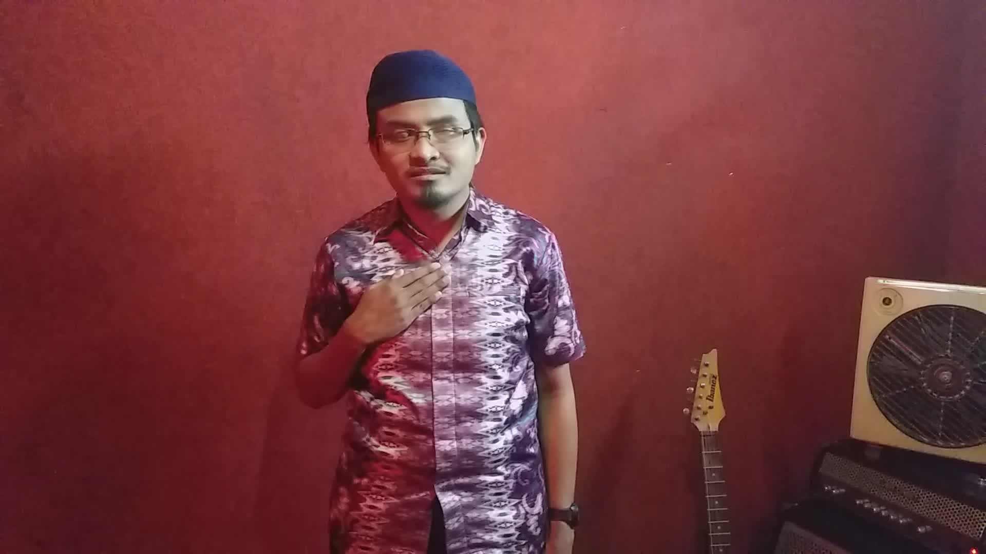 assalamualikum wr.wb saya agung fainendo  menyanyikan lagu yang berjudul cahaya hati berasal dari sumatra barat