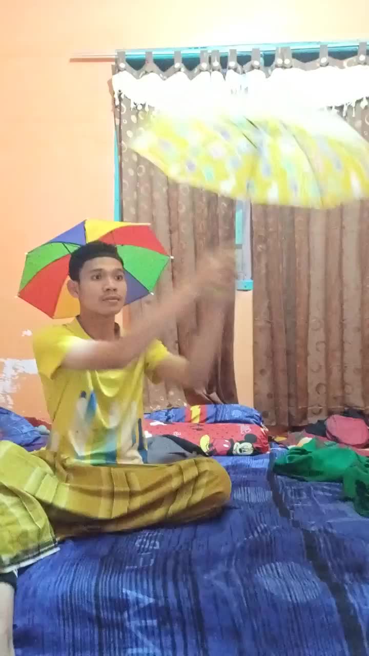 harus totalitas jadi nyari yang kuning kuning 🤣🔥