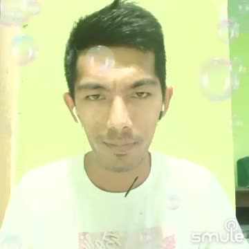 Nama : Muhammad Gofur  usia 32th asal dari kota Banyuwangi, judul lagu : Air mata Perpisahan ,,, #onlineAuditionrisingstarindonesiaDangdut