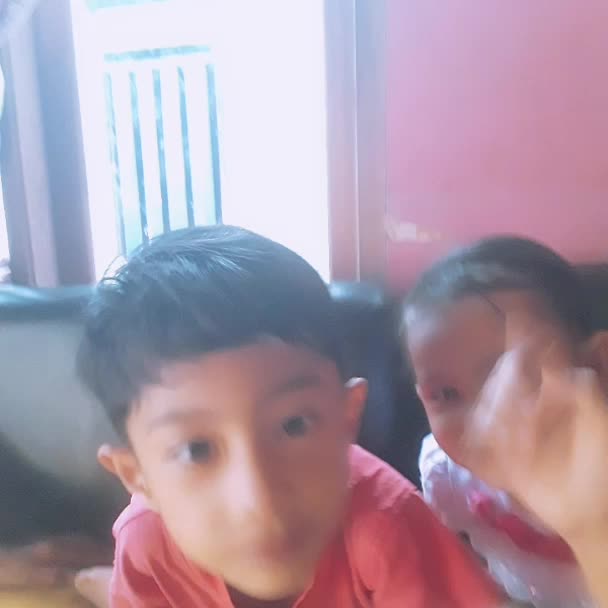 Kaka dan Ade