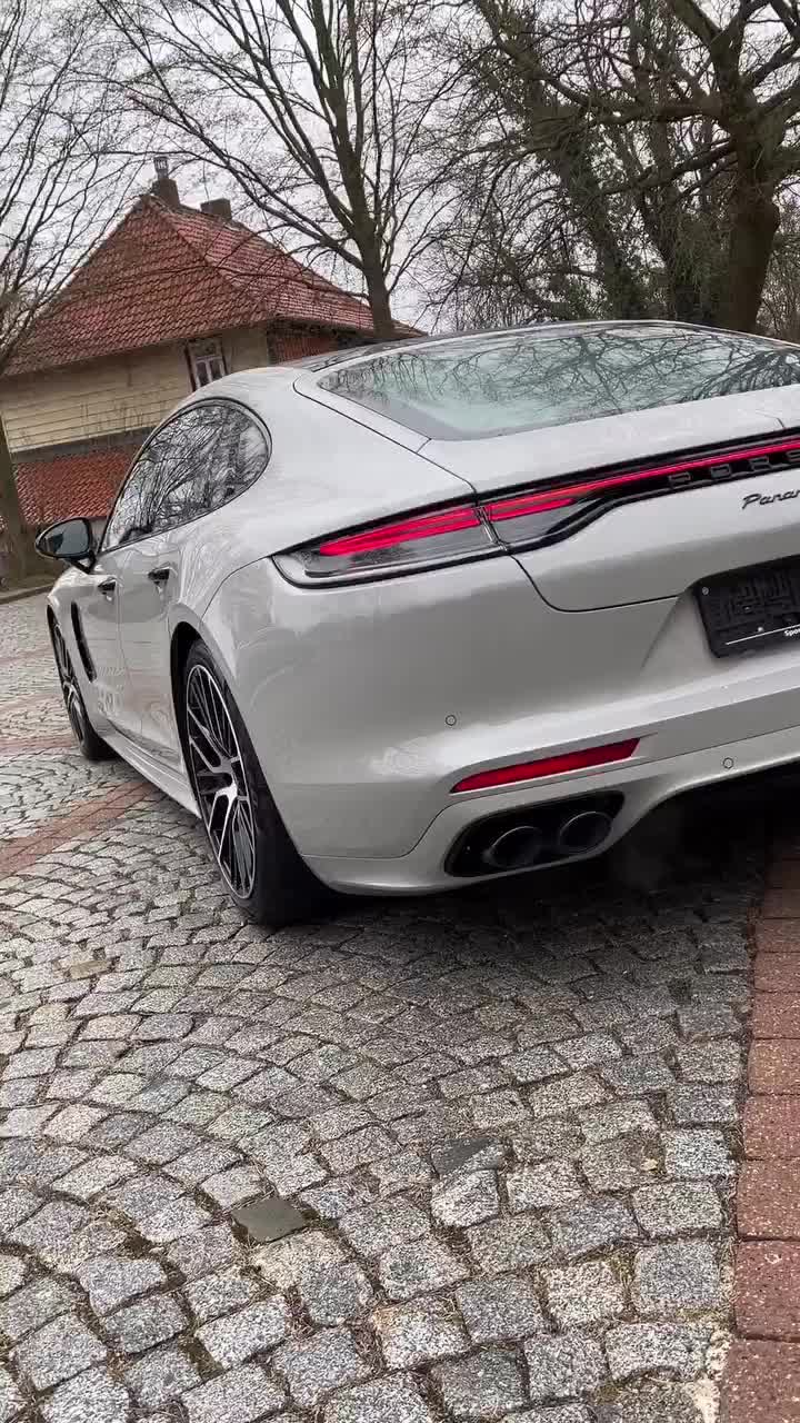 brand new panamera GTS