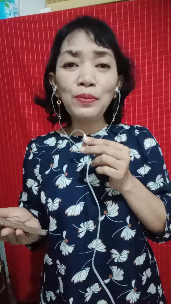 IGT2023 KIRANA. W COVER LAGU KOTA SURAKARTA