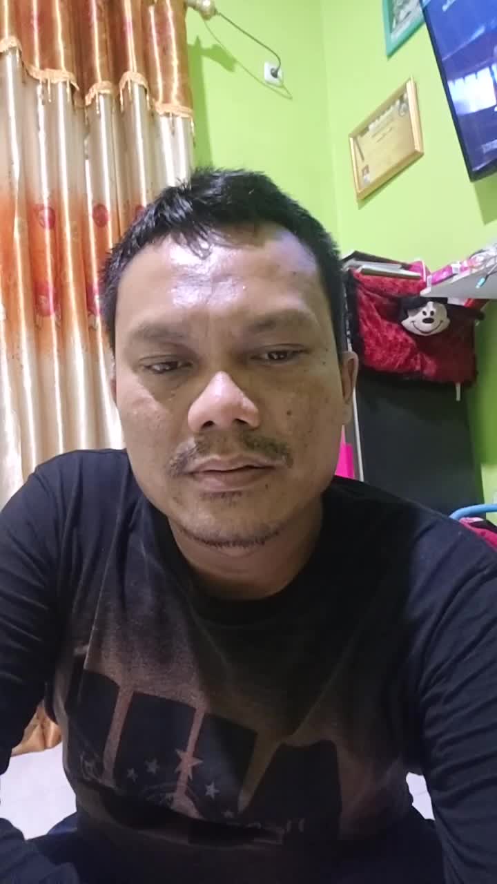 Jadi bu Lek wiwik (Sy bawain es buah) di buang sayang toLong bantu Love vote foLow share coment thanks for watching