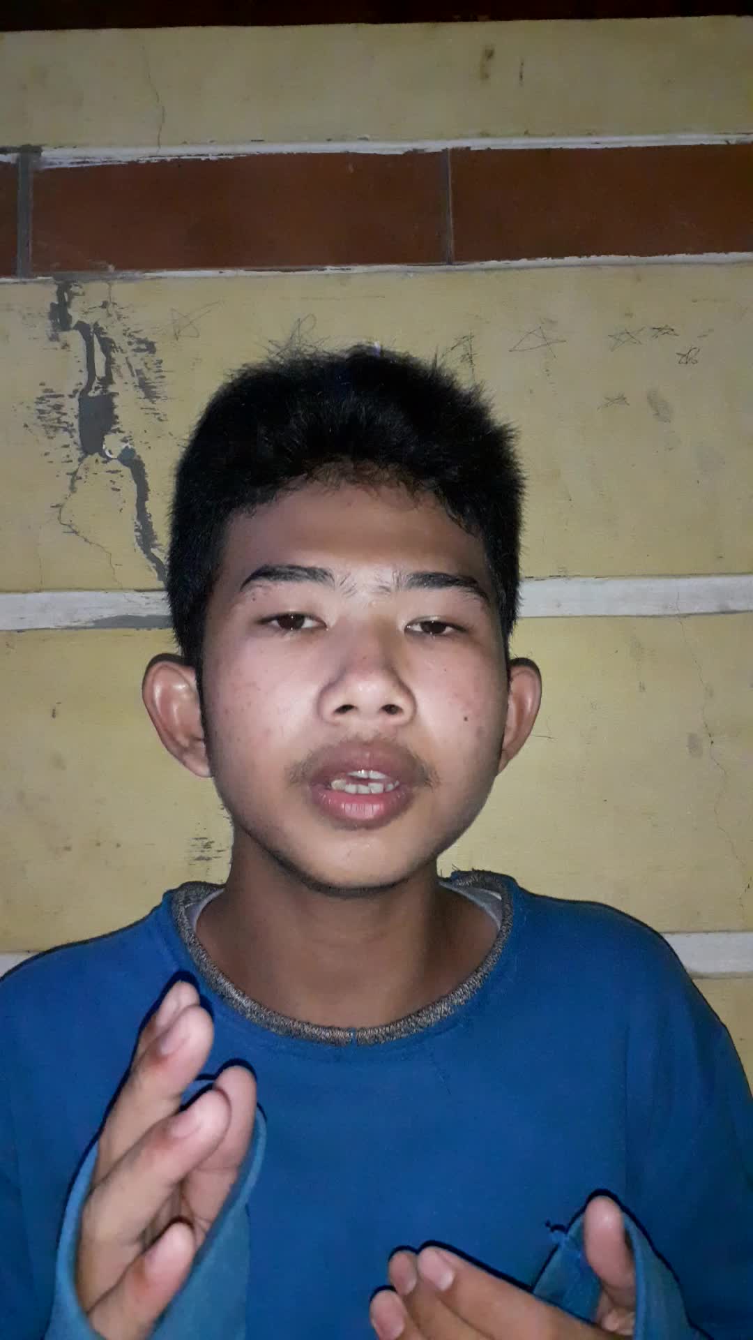  NAMA : AHMAD.RAMDANI.SYHARUL .ROZI (UMUR 19 TAHUN ) ASAL JONGGOL -BOGOR JUDUL LAGU MAN ANA BISMILLAH #voiceoframadangtv tlpon 085779126287 