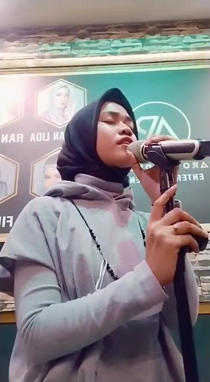 XFI2021 SOLO SHOLEHA SAFIRA 22THN KOTA KENDARI SULAWESI TENGGARA NEVER ENOUGH