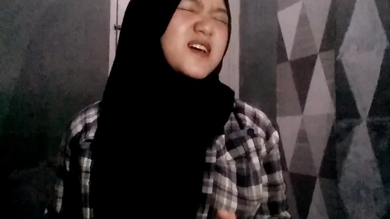 XFI_SOLO_NANDA ROSDIANA_16 TAHUN_SERANG BANTEN_CINTA DAN RAHASIA