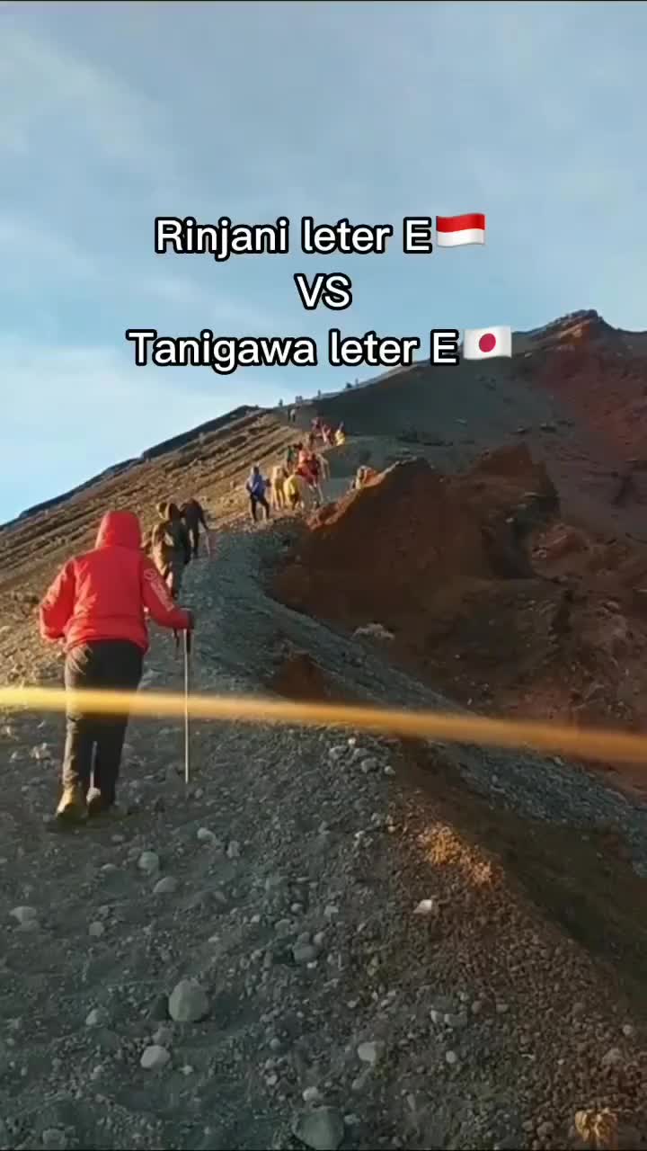 Ini gambaran kalo rinjani turun salju😍gimana menurut kalian gunung ini memiliki alur trek yg sama. 