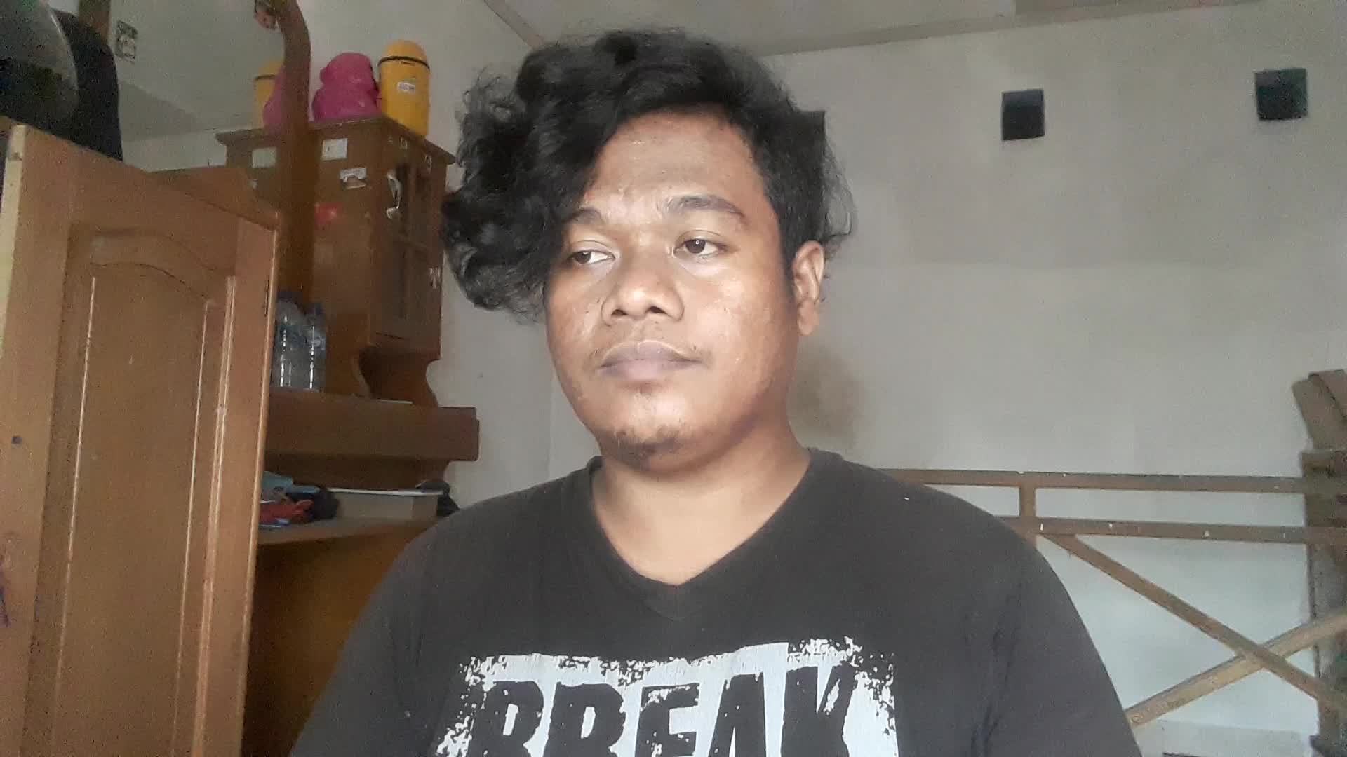XFI2021 SOLO ABDUL RAHMAN 32 TAHUN KABUPATEN DONGGALA (SULAWESI TENGAH) PERGI UNTUK KEMBALI BY ELLO & ADA YANG HILANG BY IPANG