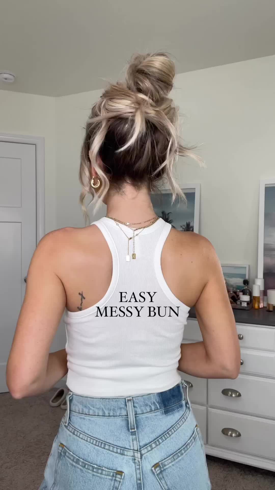 Messy hair bun tutorial