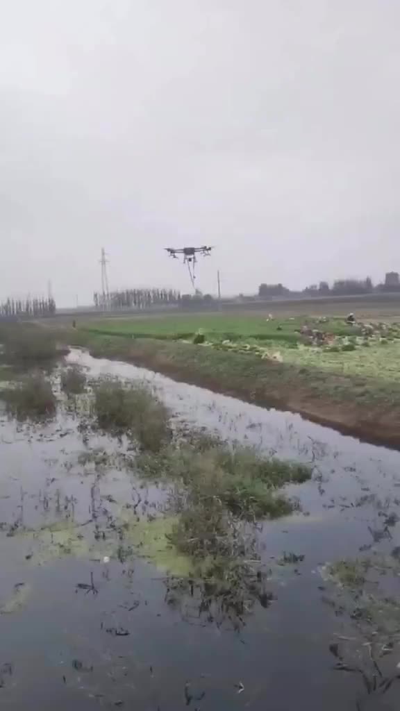keren panennya pake drone