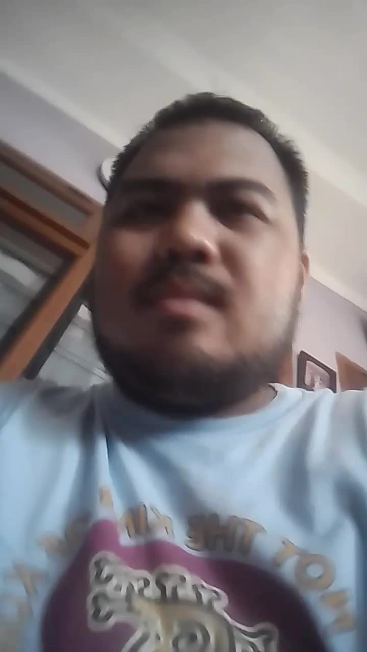 yuk bantu like dan share sebanyak Banyaknya y teman2x 