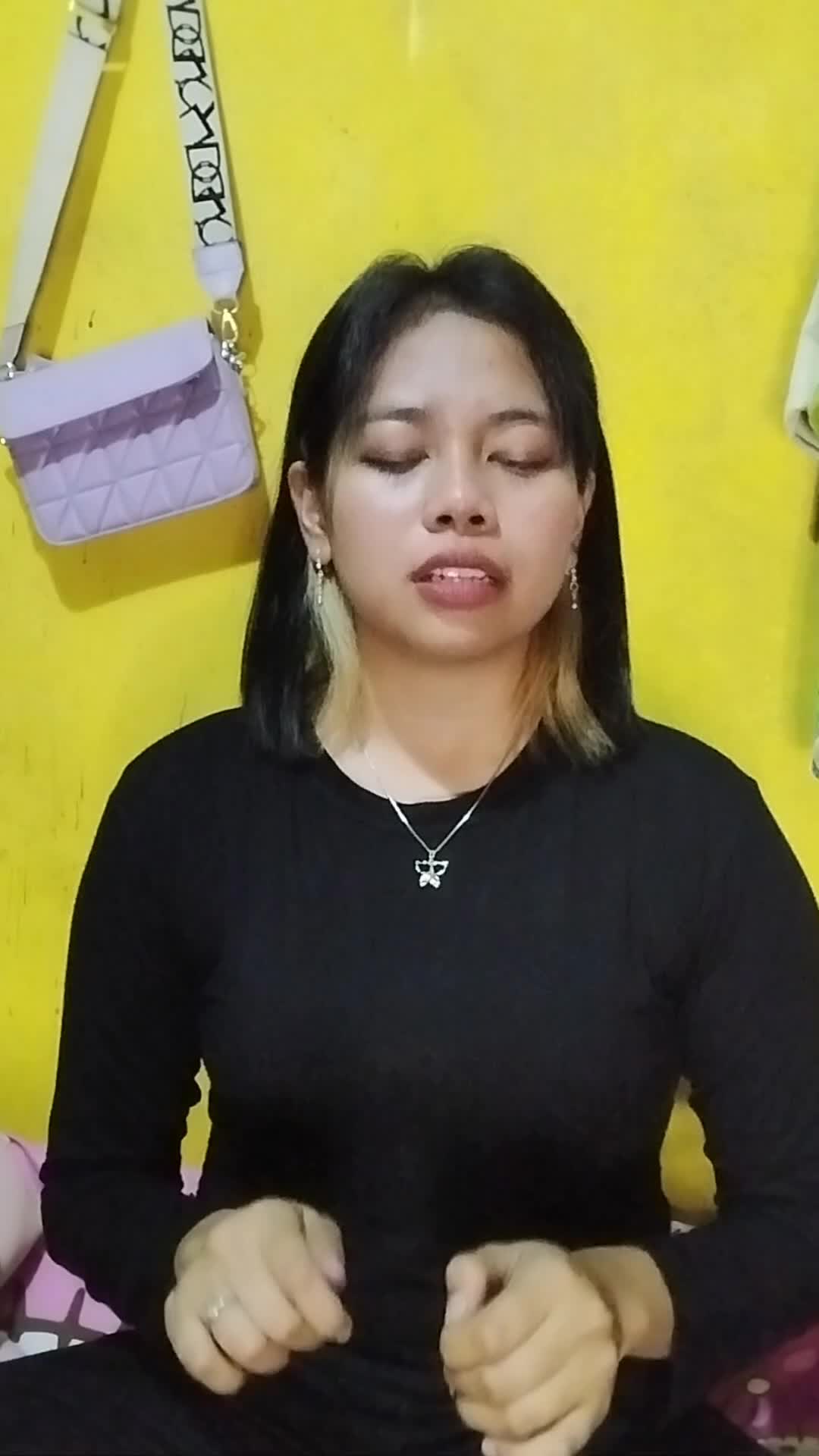IDOL_XII_Dwi ayu lestari_20tahun_purwakarta_mesin waktu