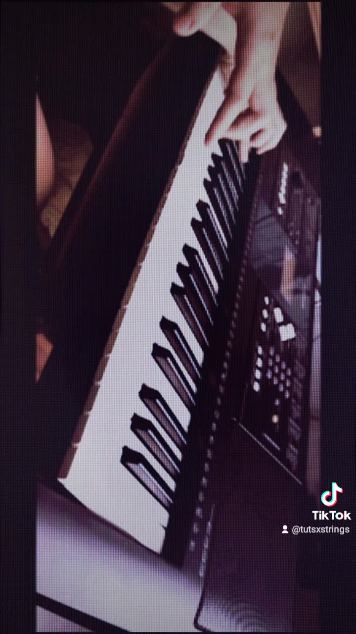 Thinking Out Loud - Ed Sheeran (J's Piano Cover) (Crossed Hands Challenge)