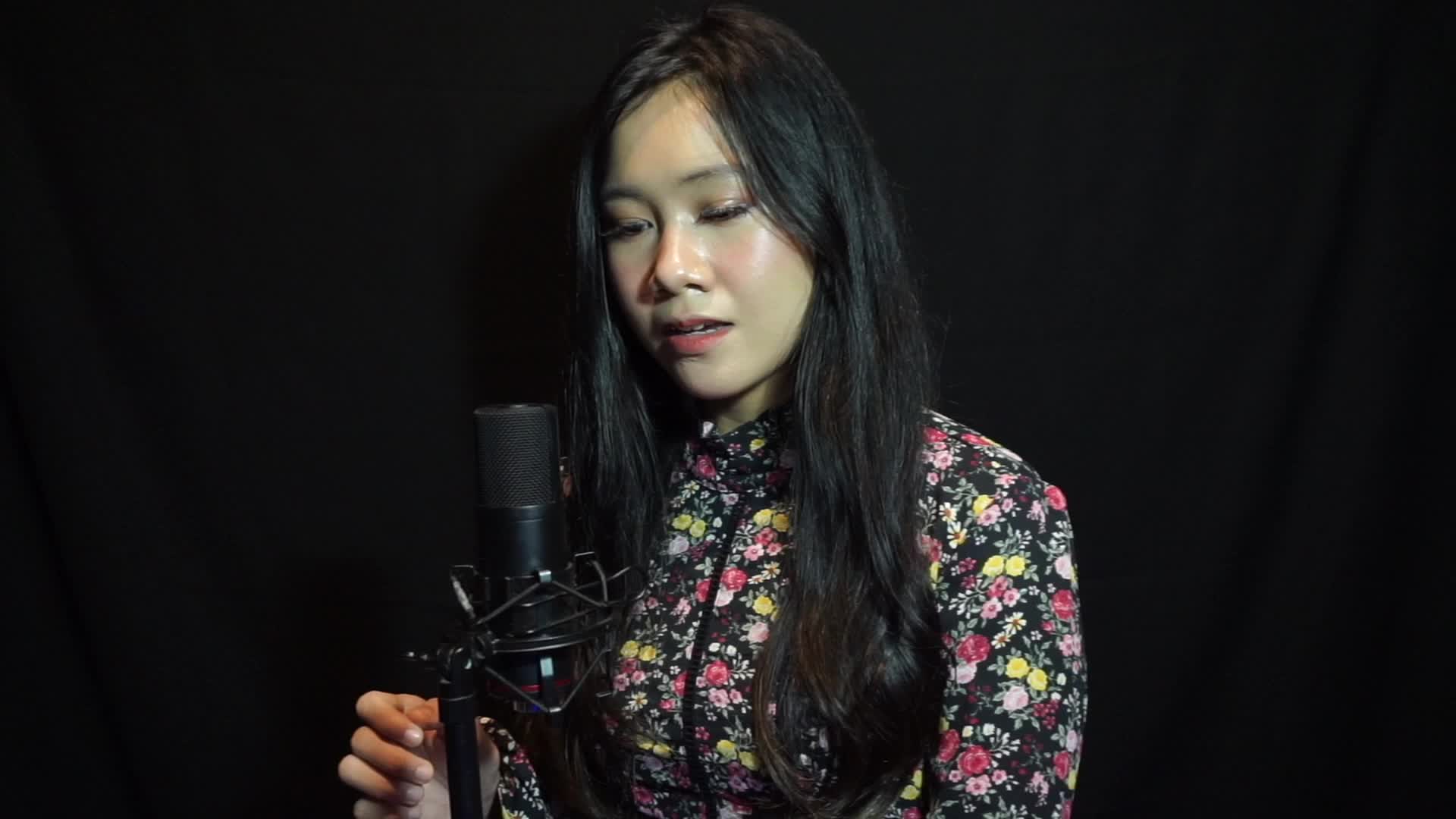 Tanpa Batas Waktu Cover - Ade Govinda (Adeline Thesa with my band K-Island) #TOP10TanpaBatasWaktuCover