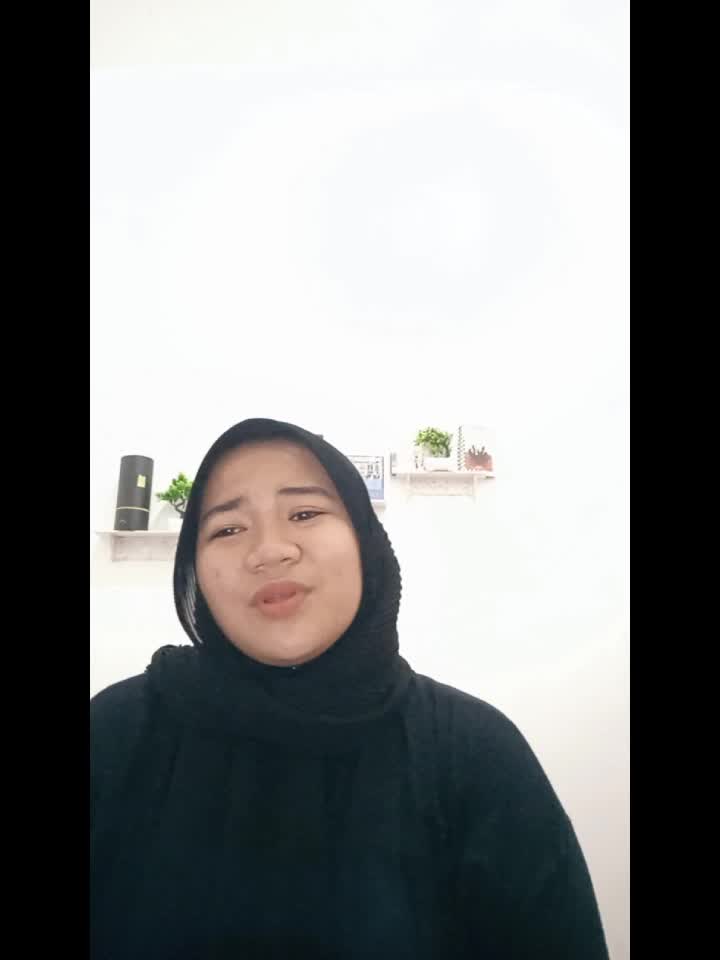 Pebriani_ 18 Tahun_ Karawang_ Ya Asyiqol Musthofa & Maulana Ya Maulana 