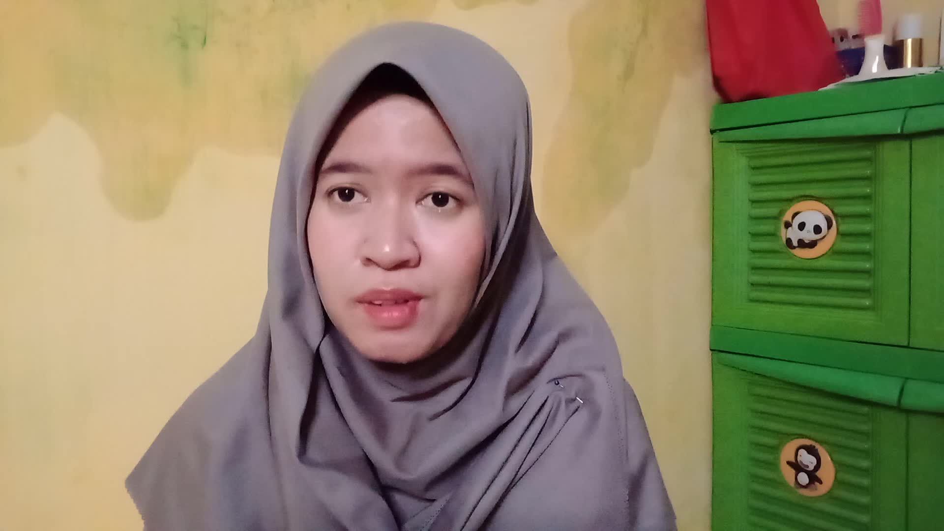 Assalamualaikum wr.wb Bismillahirrahmanirrahim semoga Allah menghendaki.. Tri Mulyati_Bekasi_29th ( Tugas Para Malaikat & Shalawat Nariyah )