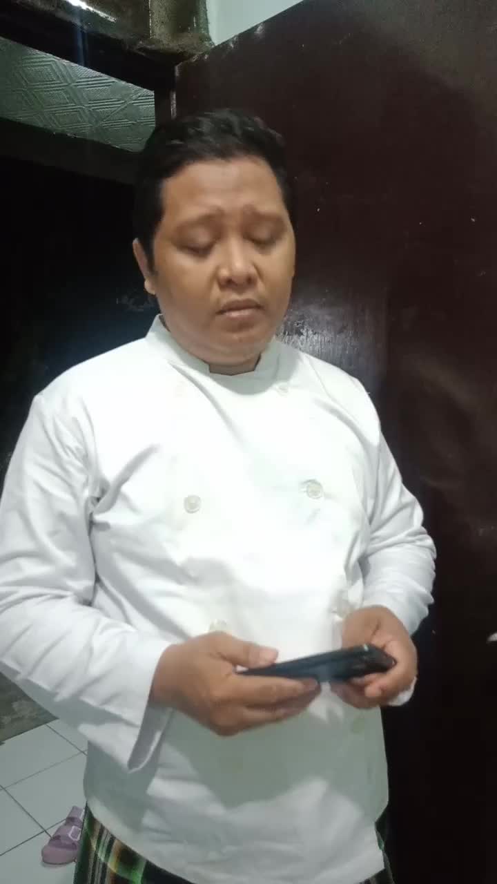 ayah butuh handphone