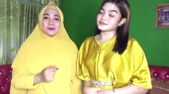 Novita nur salsabila dan mama Rini rasyid - bahasa kalbu , Bismillah mohon doanya... Rewako Gowa!!! #singlikemamagtv #singlikemamagtv  