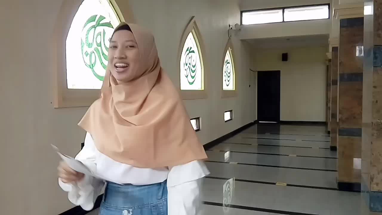 Maulida Habibah_22_Surabaya_Ayat-ayatCinta 
#VoiceOfRamadhan2021 ❤✨