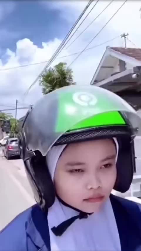 Mukanya Bikin Ngakak