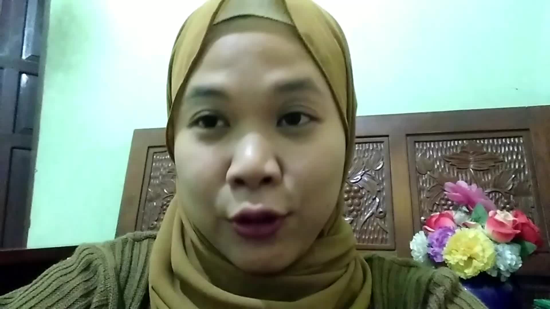Proses Plating Nasi Ayam Bakar Taliwang dan Rujak Kangkung