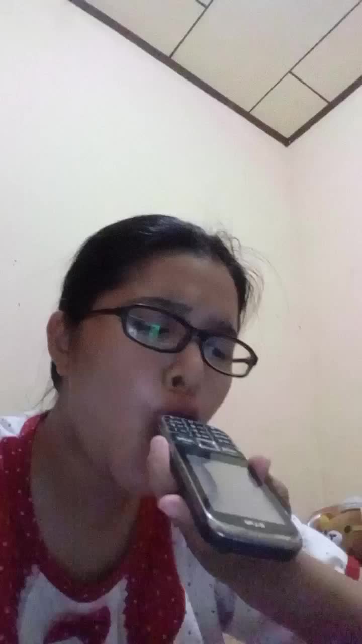 tuna sebloo.. emang urusan guwehhh??????