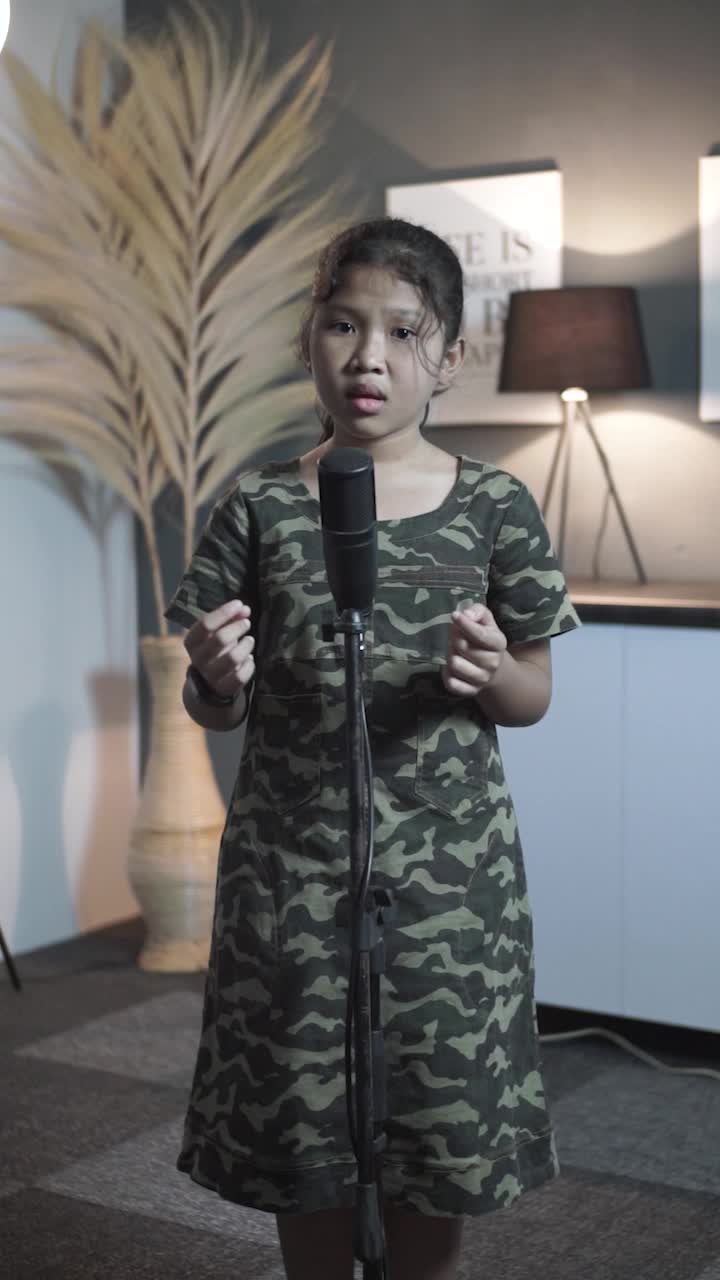 IC2022_Jessica Cloudia Lbn.Toruan_BATAM
#audisiidolacilik2022 #idolacilik2022