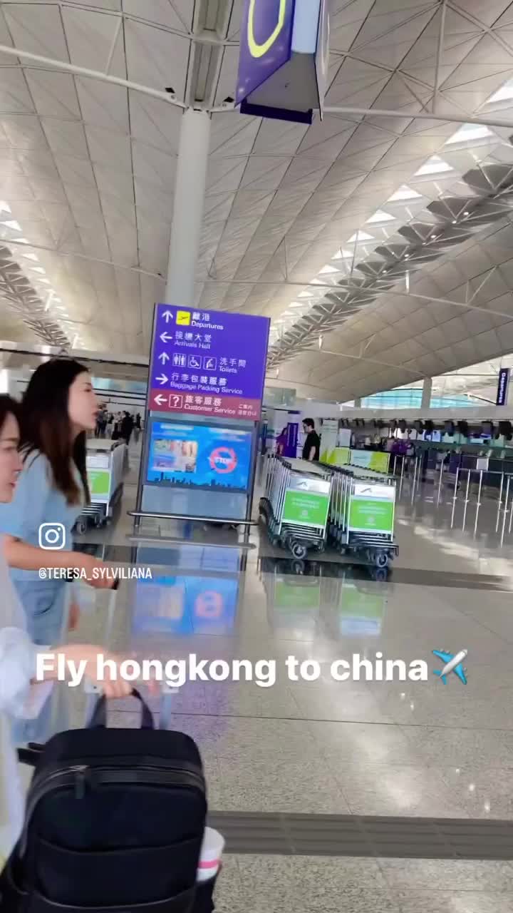 Jalan jalan bersama Teresa 8thn presenter wisata anak🥰instagram@teresa_sylviliana