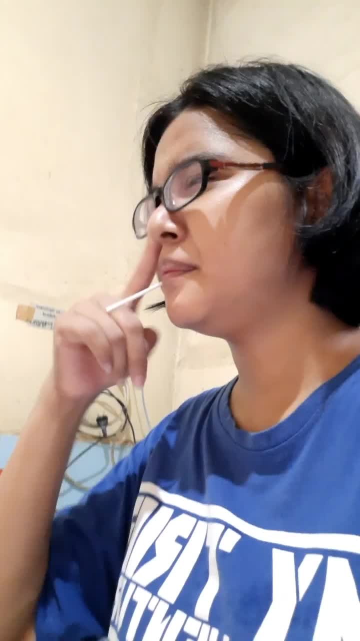 nyebelin