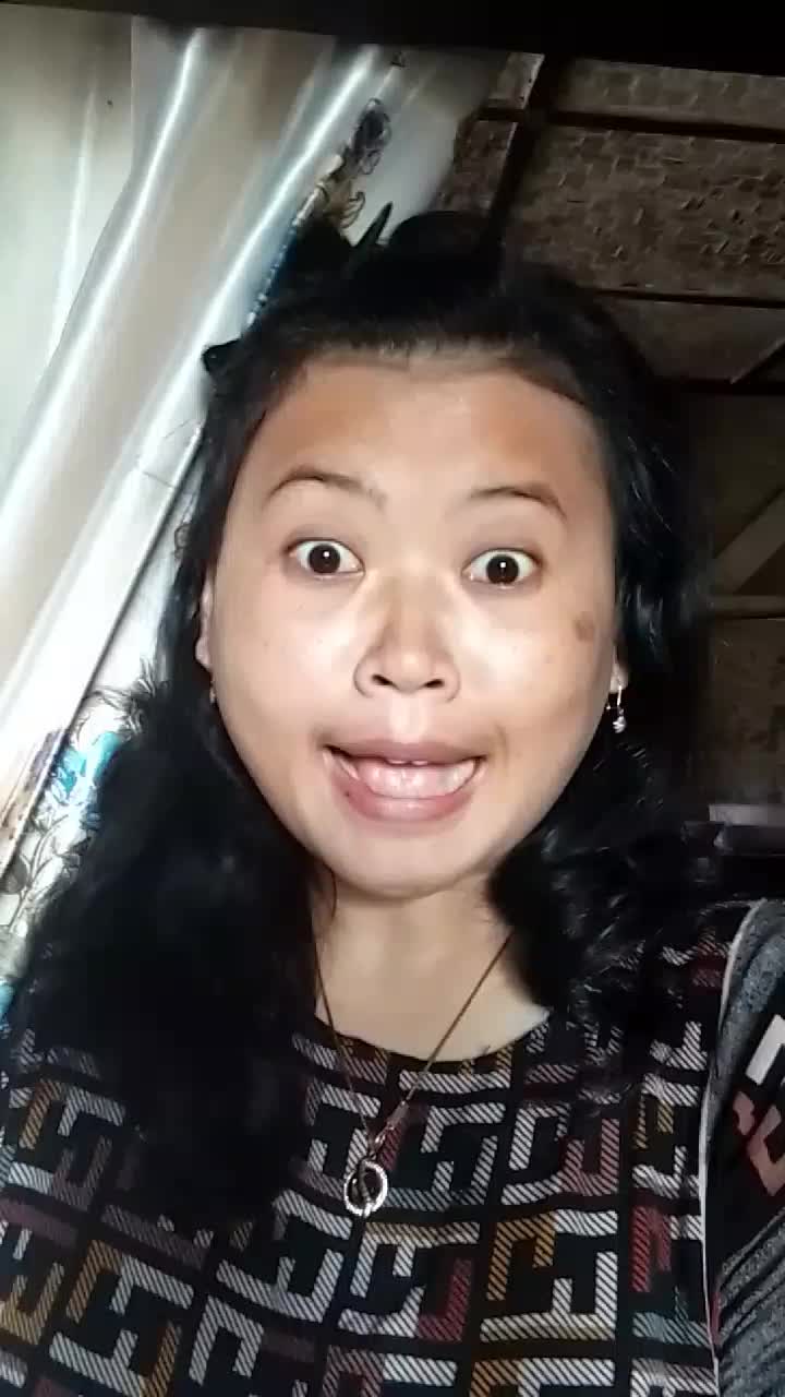 jadi ke colok kan  hidung aku 🤣,your challenge edisi romance