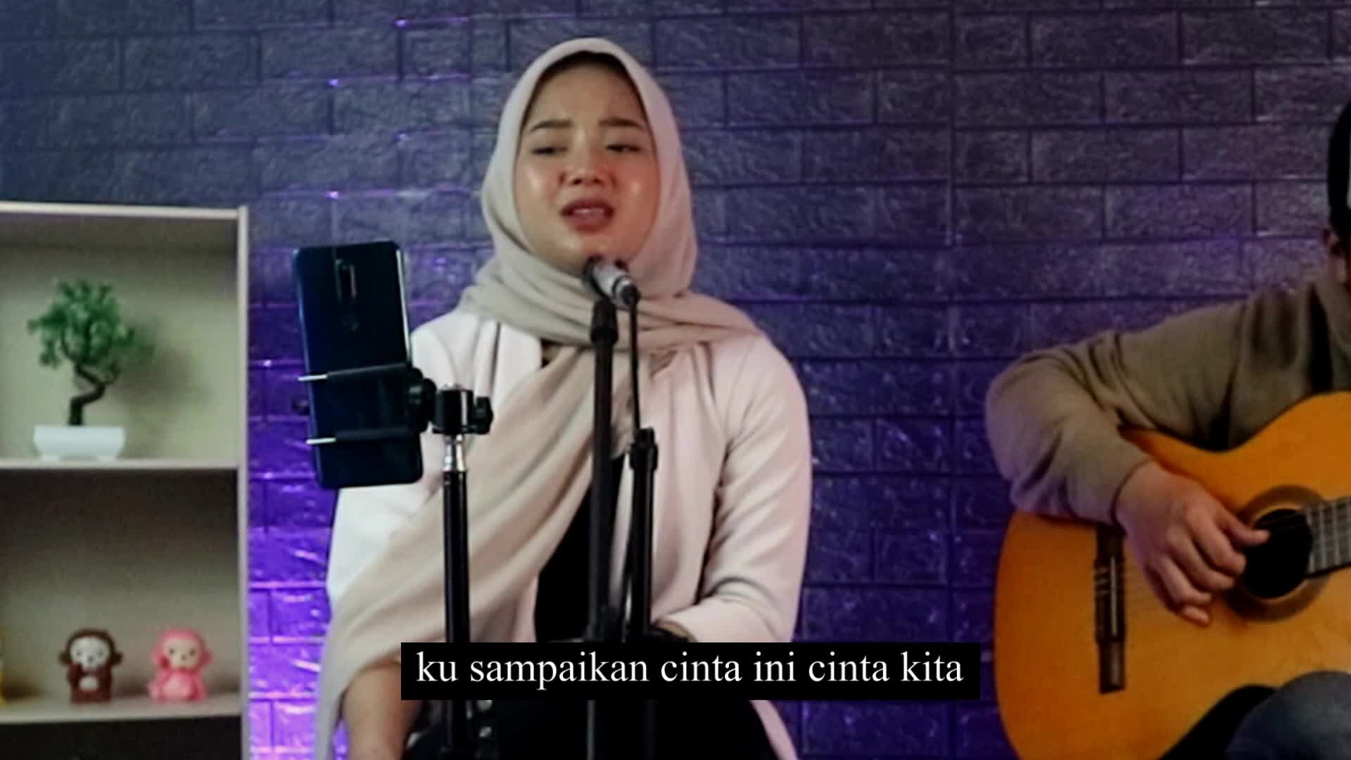 jangan rubah takdirku- andmesh (cover) by Regia Rahadini.