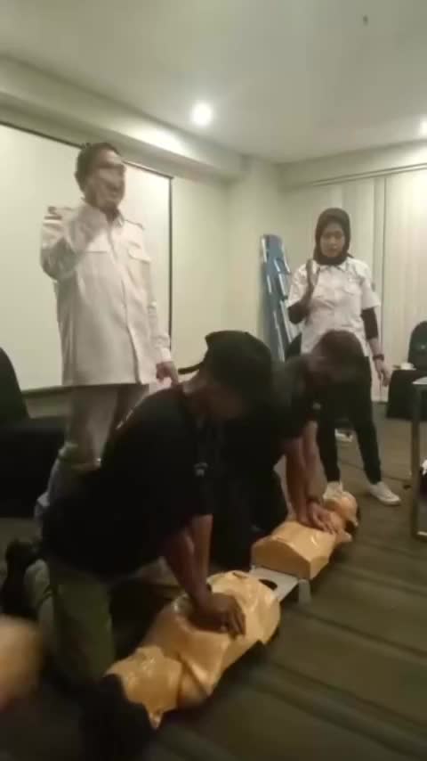 Jangan Ditiru Ya Gaiis