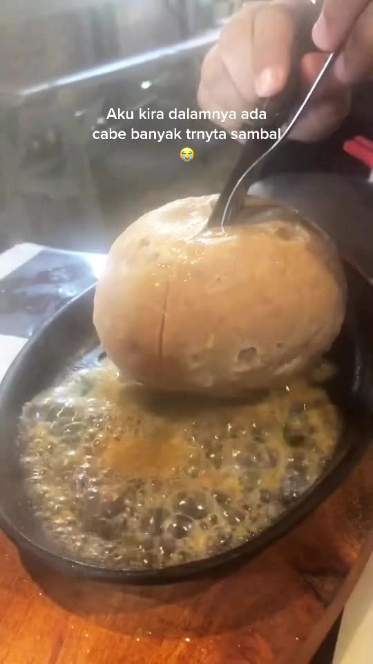 Jenis baru. Bakso pecah ketuban