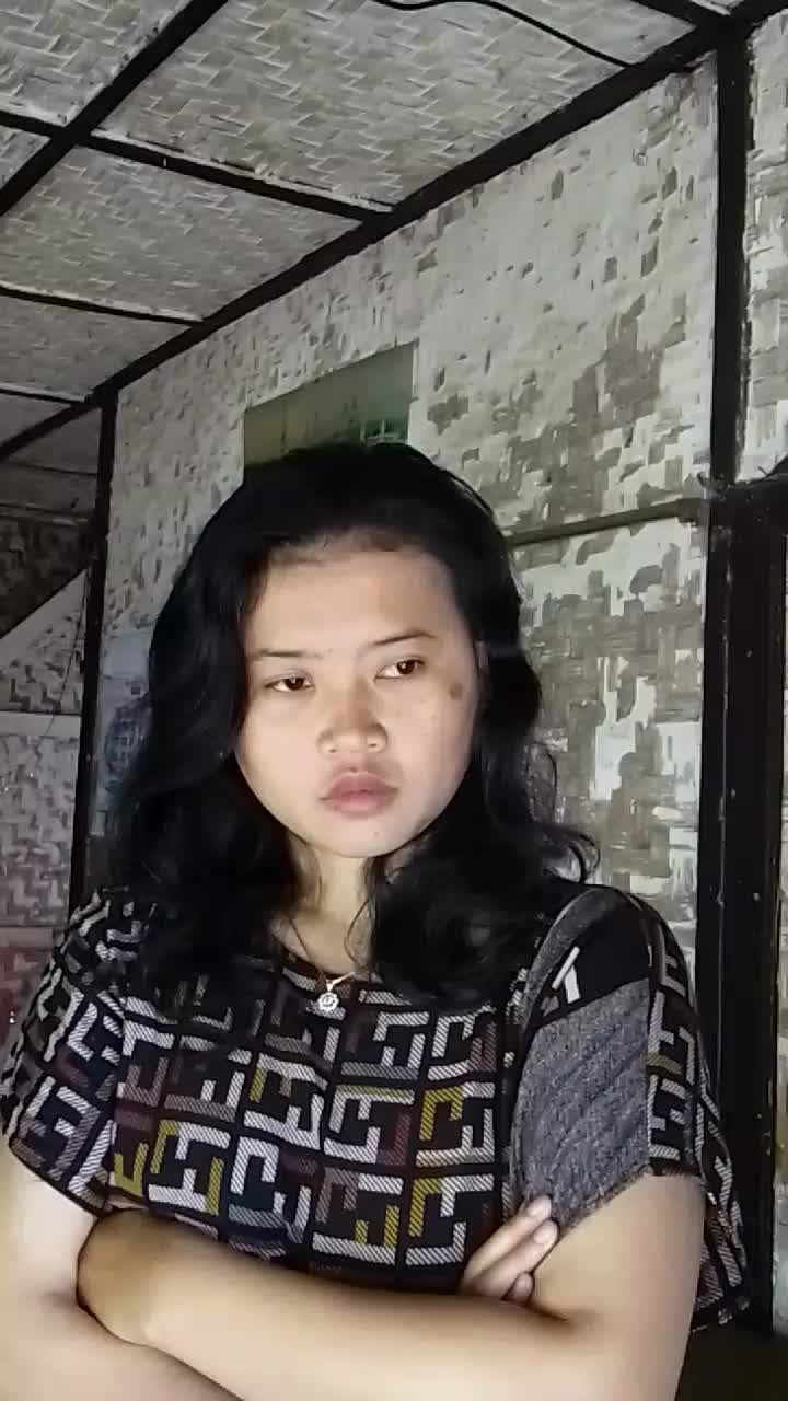 duhh Mirna lagi gemes