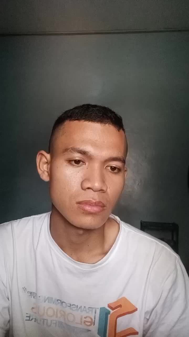 gustiii wkwk ngakak sendiri