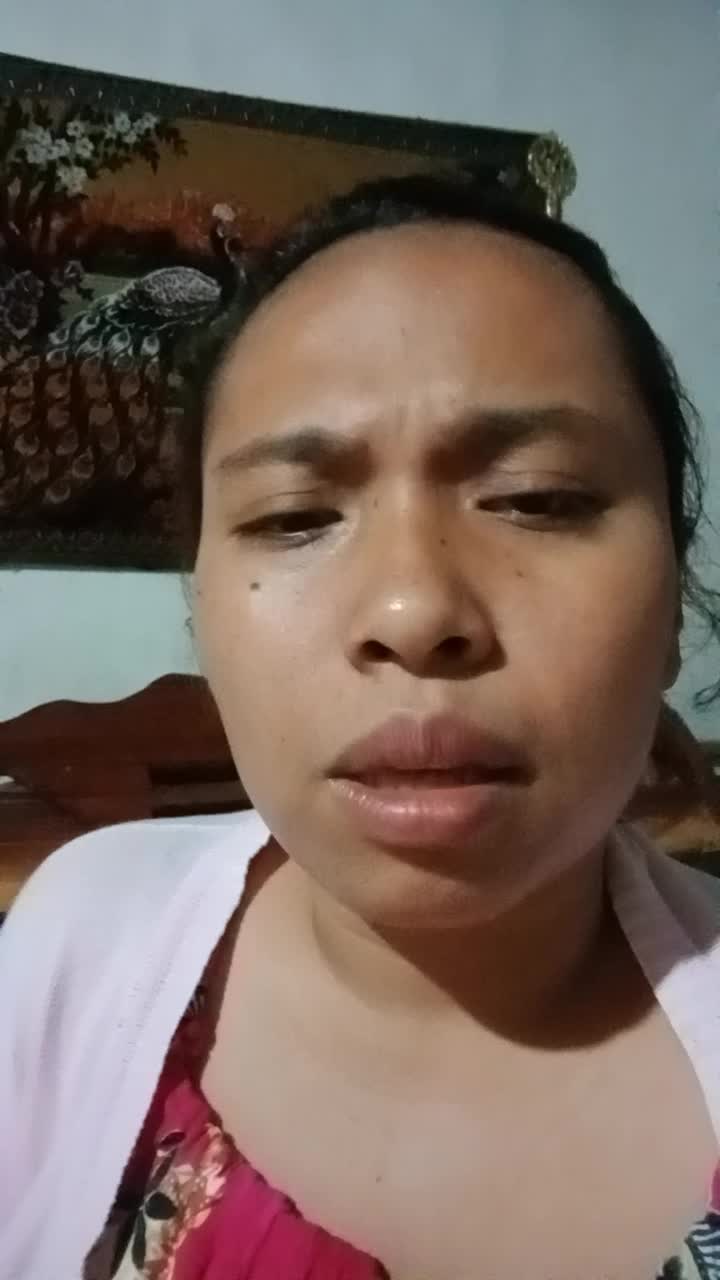 melinda Widia Wati #27 tahun #soyourtalent #sambalado #jambi"ibu adalah perangkul dan mahkota jiwa " borring tapi tetap semangat .